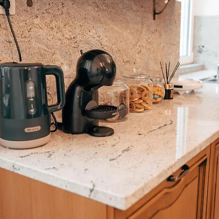 Nono Ban West Coast スプリト