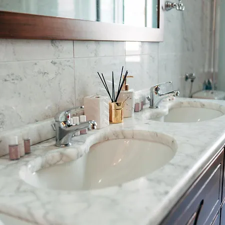 Apartment Nono Ban West Coast